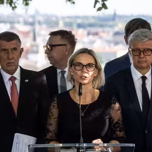 Senát zamítl spornou novelu stavebního zákona. Podle kritiků má pomoct především developerům