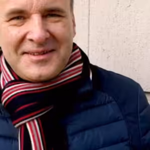 Banky žádné nadměrné zisky nemají, tvrdí bankéř Marek Ditz