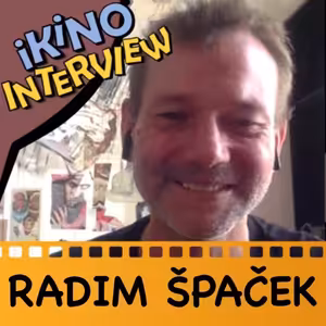 Radim Špaček je jediným držitelem Českého i Plyšového lva současně. Má je v krabici