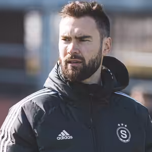 Srdce ze železa 62 | Tim Sparv