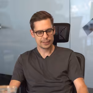 Jiří Henych - chemik, AV ČR, UJEP