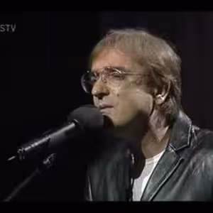 Čistokrvný slovenský hit s rodokmeňom: Miro Žbirka – Balada o poľných vtákoch