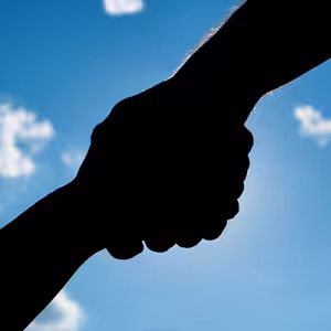 Kate Bush - Running Up That Hill (A Deal with God)