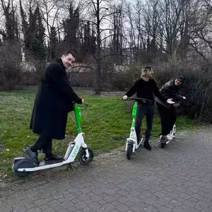 Reflektor 298: Na klubovou terapii FKA twigs nás veze sunnbrella a nevertouch