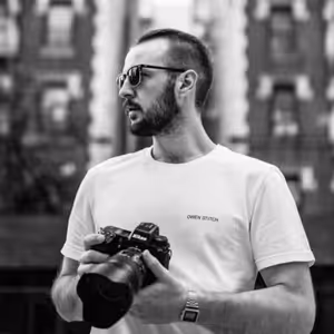 Robin Bennett - co-founder značky OWEN STITCH, fotograf, kameraman