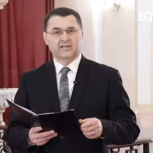 Draho za nás zaplatil