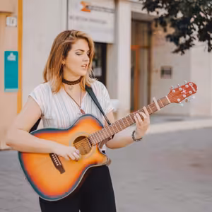 Obyčajná tvár s Freezie