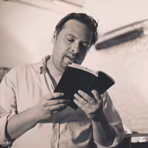 Tvar Ravt Fra Tkáč