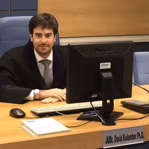 Podcasty21 - # 33 David Kolumber (soudce a historik)