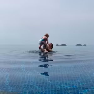 S4E4: KO SAMUI - Pán prasák