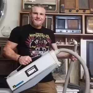 VYSAVAČ 028 - Michal Brousil