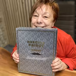 „Agatha Christie, to je liek, po ktorom všetko bolí menej,“ tvrdí Daniela Kapitáňová