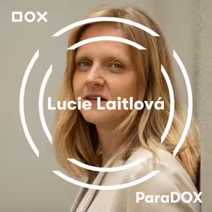 #27 Pořád ještě nejsme zvyklí ve školách tolik diskutovat nebo se tolik ptát, říká koordinátorka vzdělávacích programů DOXu Lucie Laitlová