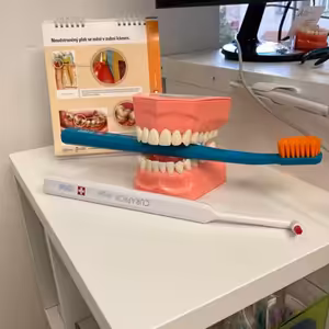 Manuální kartáček