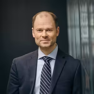 Viceprezident Svazu průmyslu a dopravy Radek Špicar pro Rádio Z: Konečně jsme se dočkali úvěrového programu pro firmy, který doufám nevyschne během několika dnů