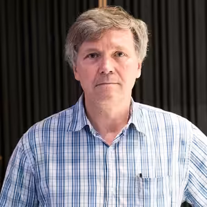 S. Abrahám - Vymenovanie niekoho bez spoločenskej vážnosti by Čaputovej ... (Braňo Závodksý Naživo)