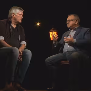 .pod lampou s Alexandrom Dulebom: Kto oslobodil Slovensko a prečo už Ukrajina vyhrala