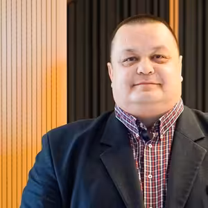 Ján Mikas - Ako sa koronavírus zachová v lete počas vysokých teplôt je otázne