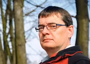 Klimatologie už svou práci udělala. Teď jsou na řadě politici, není na co čekat, vyzývá Radim Tolasz