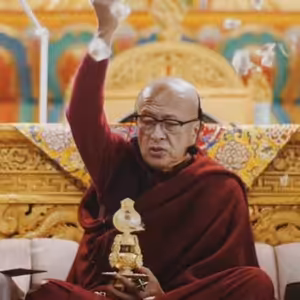 Jak využít nudu a osamělost na cestě k moudrosti a vysvobození - Dzongsar Jamyang Khyetse Rinpočhe