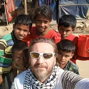 Ešus 20/3/2023: Standa a Lékaři bez hranic