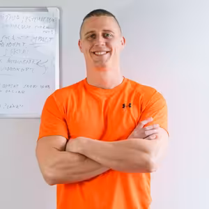 Jíst málo neznamená hubnout! Proč?