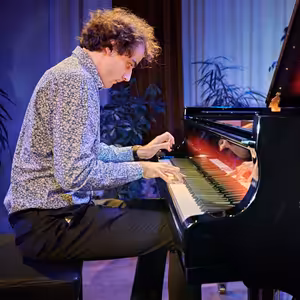 Kamil El-Ahmadieh, klavírní virtuos | Podcasty Kraje Vysočina