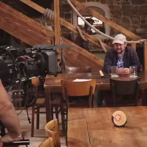 KAREL ZIMA MÁ NOVOU LÁSKU