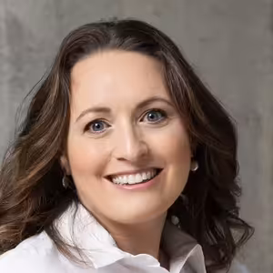 Syndrom polycystických ovarií může za padání vlasů i tuk na břiše