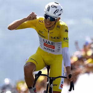 Tour 2025(#13): Dva víťazné ťahy génia Pogačara