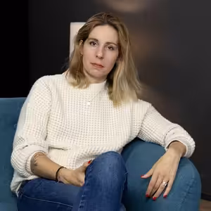 Rozhovor, který by měl slyšet každý, kdo se rád napije. Abstinující alkoholička si prošla peklem