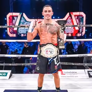 Lukáš Dekýš 𝟒𝐱 𝐂𝐳𝐞𝐜𝐡 𝐜𝐡𝐚𝐦𝐩 a trenér Boxu