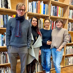 Podcast z knihovny k výročí 10 let PRASKLO