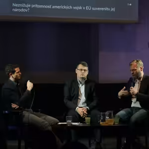 Podcast | Ako zareaguje EÚ na nové preteky v zbrojení?