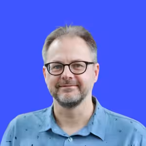 Libor Dušek - Od roku 2004 jsme se nikam neposunuli. Přijetí eura nevyhovuje bankám