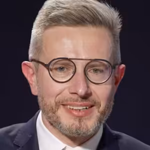 Danuši neovlivňuji. Pokud se nám o tom nepodaří veřejnost přesvědčit, kariéry se vzdám, říká Neruda