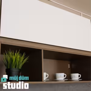 Horní skříňky v kuchyni