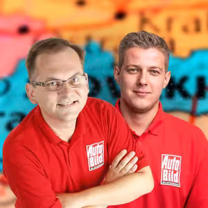 Elektromobil, vlak, autobus, naftiak a benzín: Ktorý spôsob prepravy je lacnejší?