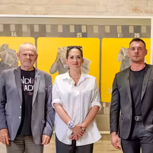 MILAN KŇAŽKO o revolúcii, Jozefovi Srnovi a a svetle, ktoré potrebujeme