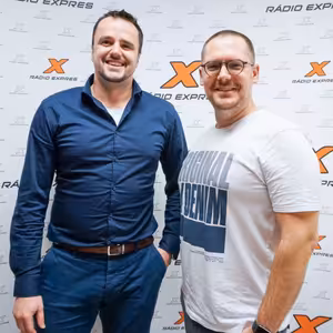 Rybníkový hokej (Matúš Pavlech)