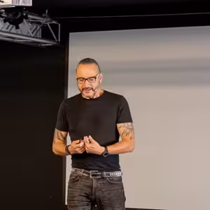 Jakub Szántó: Mezi mlýnskými kameny. Kořeny aktuální krize na Blízkém východě | 20. 8. 2024