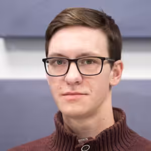 Cyklokoalícia: Dôležitejší ako odstup 1,5 metra je koniec parkovania na chodníkoch a zmeny prednosti v jazde