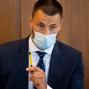 Viskupič: Základom krajiny je sloboda. Kvôli hrozbe mutácií nemôžeme držať krajinu zatvorenú