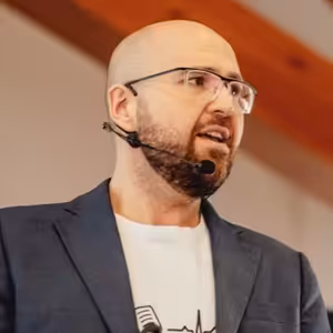 MNV #492: Společné podnikání jako svatební dar aneb S Kubou Gottwaldem nejen o podnikání s pálenkou