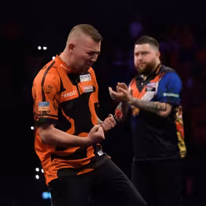 Premier League po 12 kolech: Price se syndromem Davea Chisnalla, vítr v Rotterdamu a souboj o čtyřku