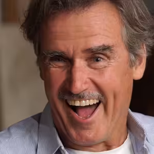 Svou rakev mám připravenou, na smrt se dnes málo myslí. Je důležité nebát se být trapný, říká Skála