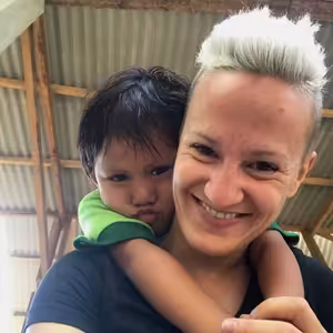 S6E11: LOMBOK - Top strop