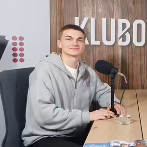 Klubovna s basketbalistou Královských sokolů Tomášem Dvořákem