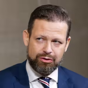 [Diskusný klub] Obhajca Jankovskej Peter Erdős: Väzba nemá byť trestom