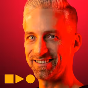 Pornoherec Lutro: Na natáčení si do penisu dávám injekce. Ze začátku jsem musel točit s muži | 18+